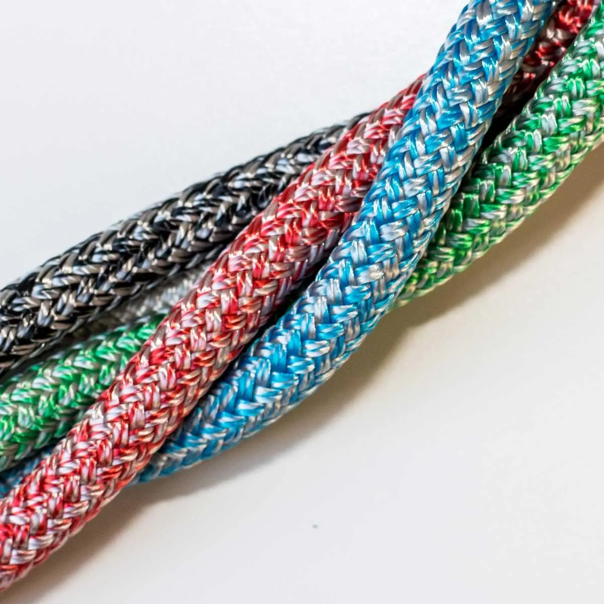35m of 8mm Dyneema Cruise Rope with Soft Eye Splice