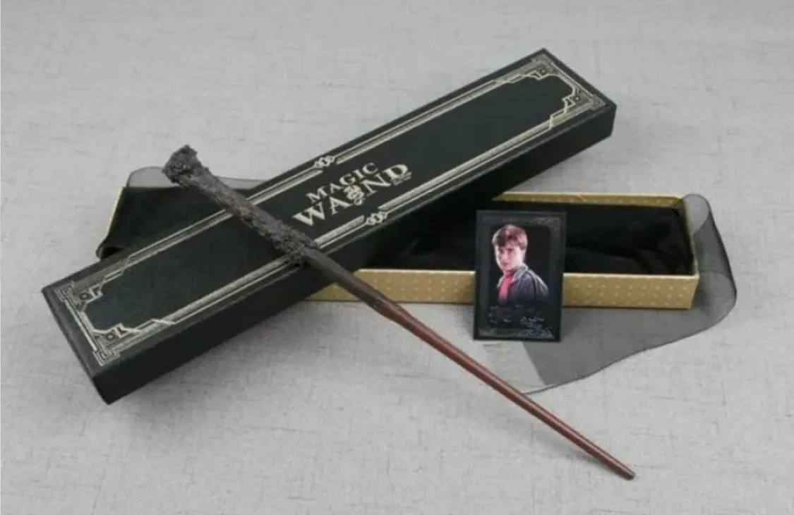 Harry Wands - Shoots FireBalls