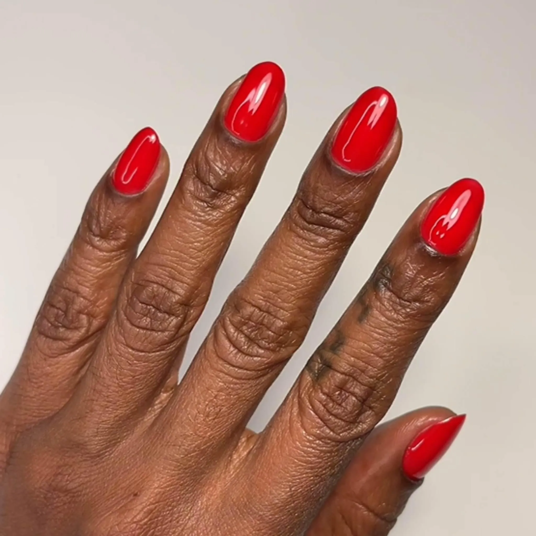 I'm Weak - Rich Red HEMA-Free Gel Nail Polish 10ml