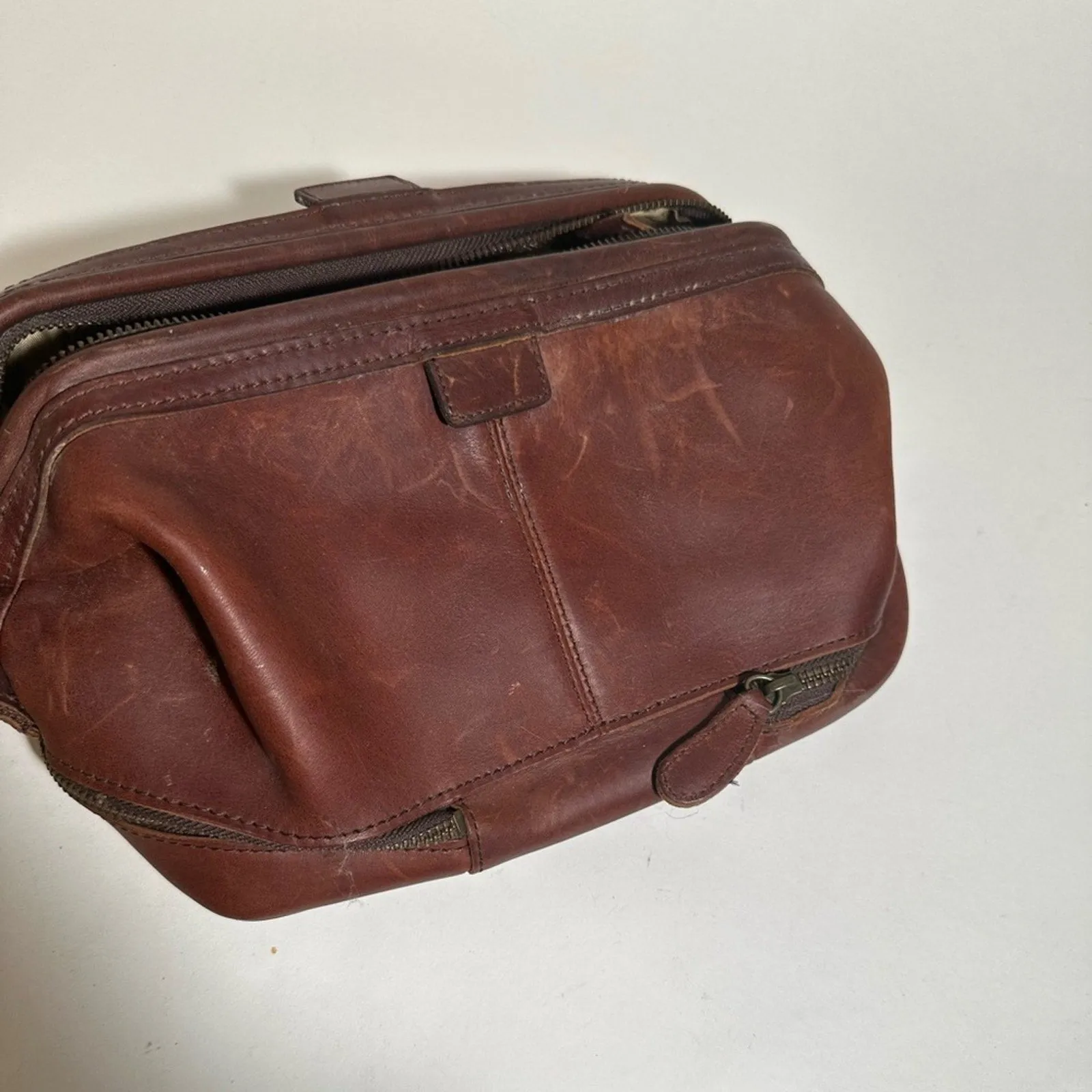 Vintage Bob Timberlake Leather Shaving Bag