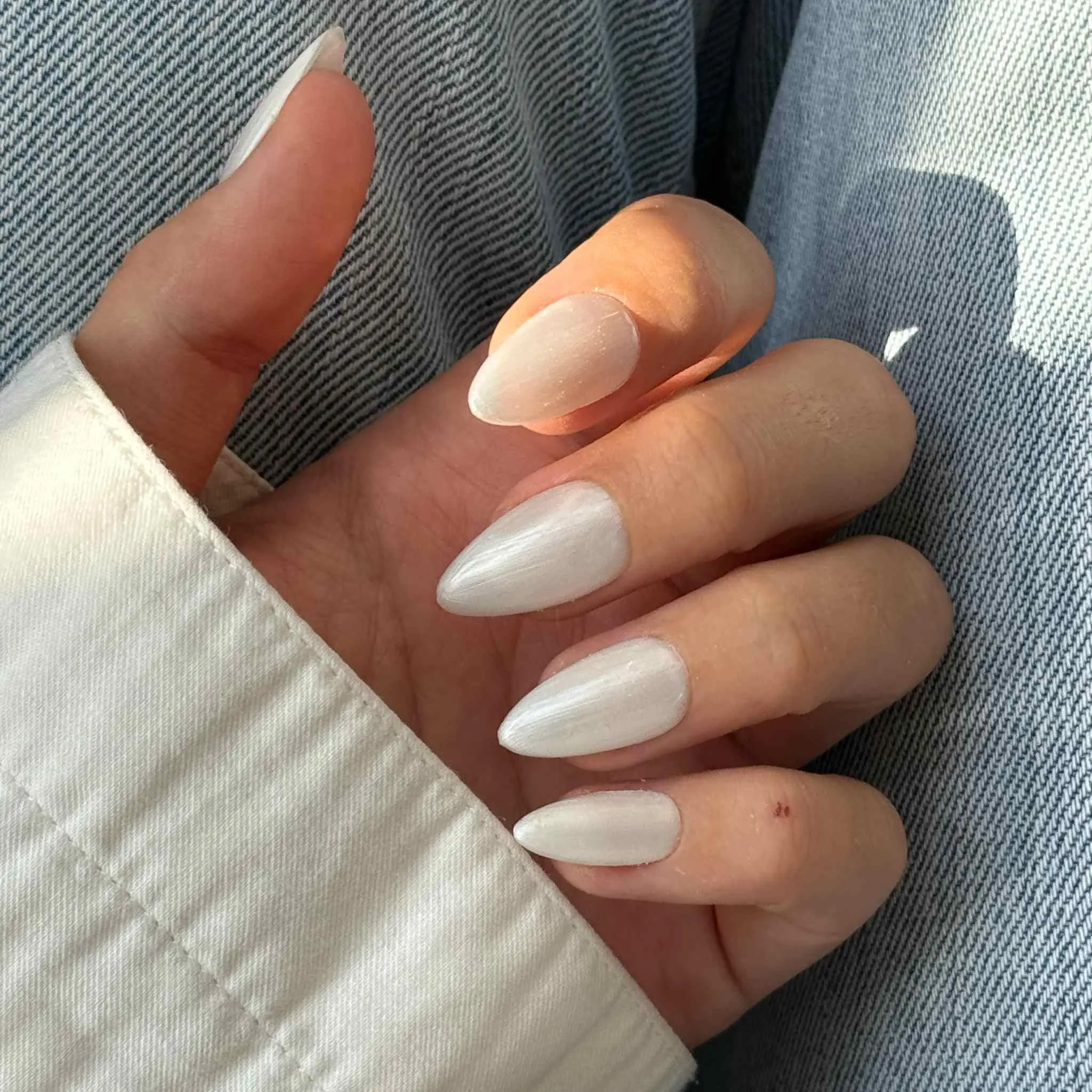 Wifey - White Shimmer HEMA-Free Gel Nail Polish 10ml